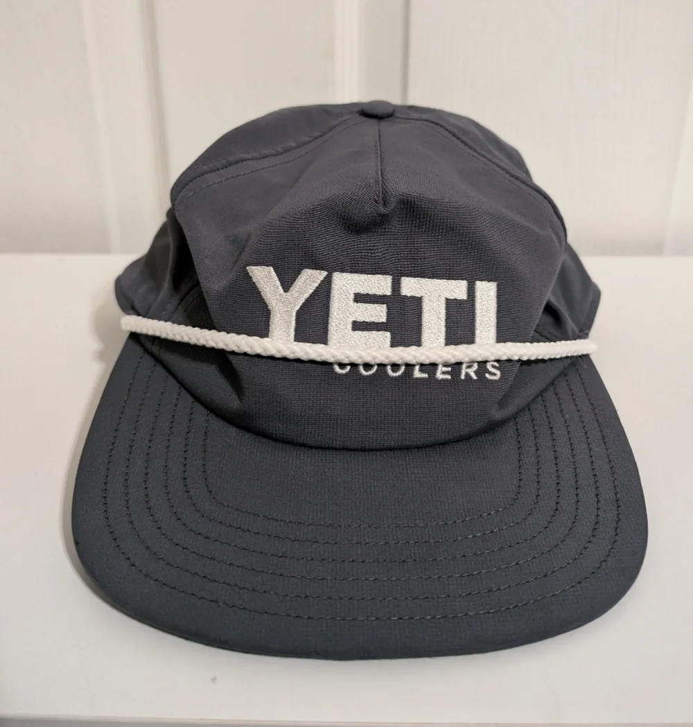 YETI Coolers Rope Trucker Hat Snap Back Gray Embroidered Cap Outdoor